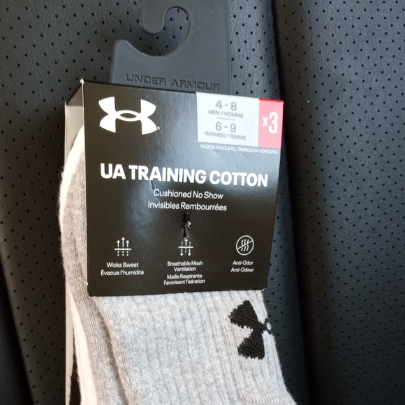 Under Armour Training No Show Socks - 3-Pair Pack,- Size:6-9 Women - Picture 2 of 7